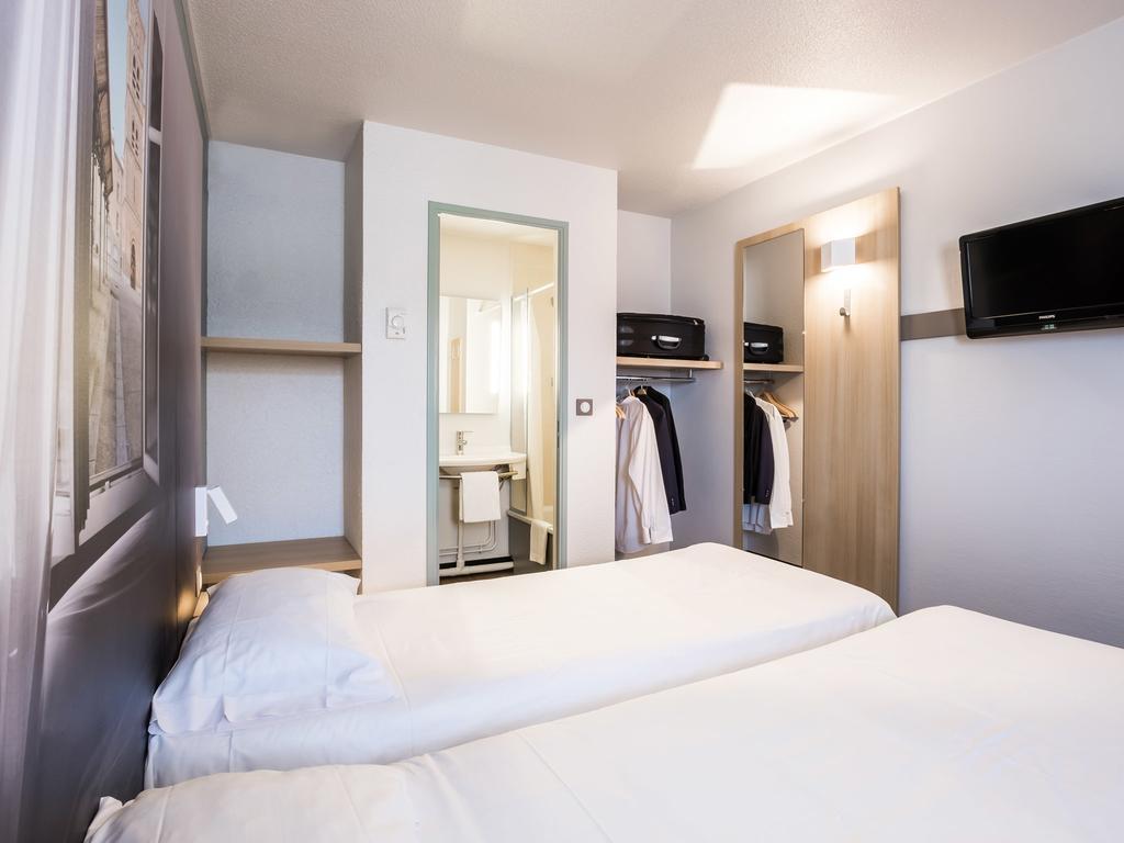 ホテル B＆B オテル ミュルーズ サントル エクステリア 写真